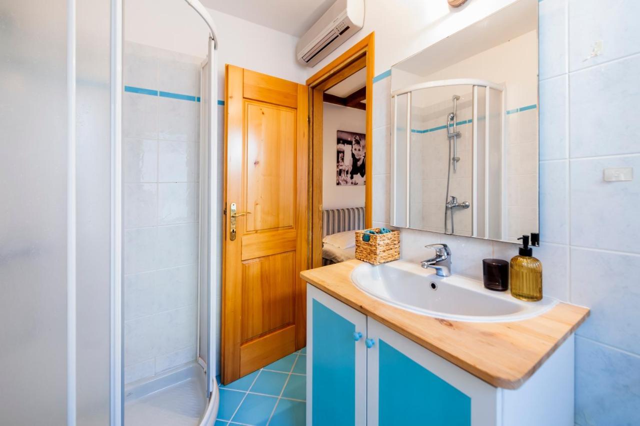 Revera Rooms Rovinj Exteriör bild