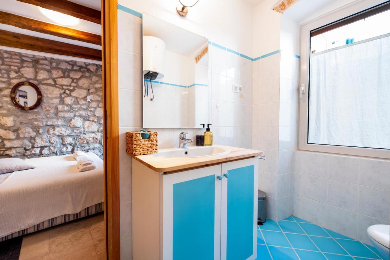 Revera Rooms Rovinj Exteriör bild
